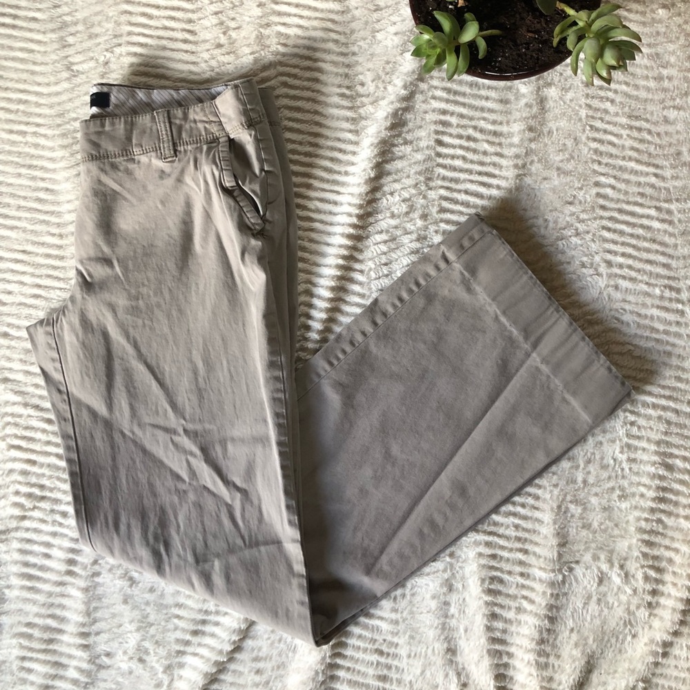 Ann Taylor khaki pant